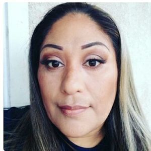 Meet your Posher, Alma